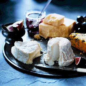 Photograph of Marks and Spencer Cheese Board