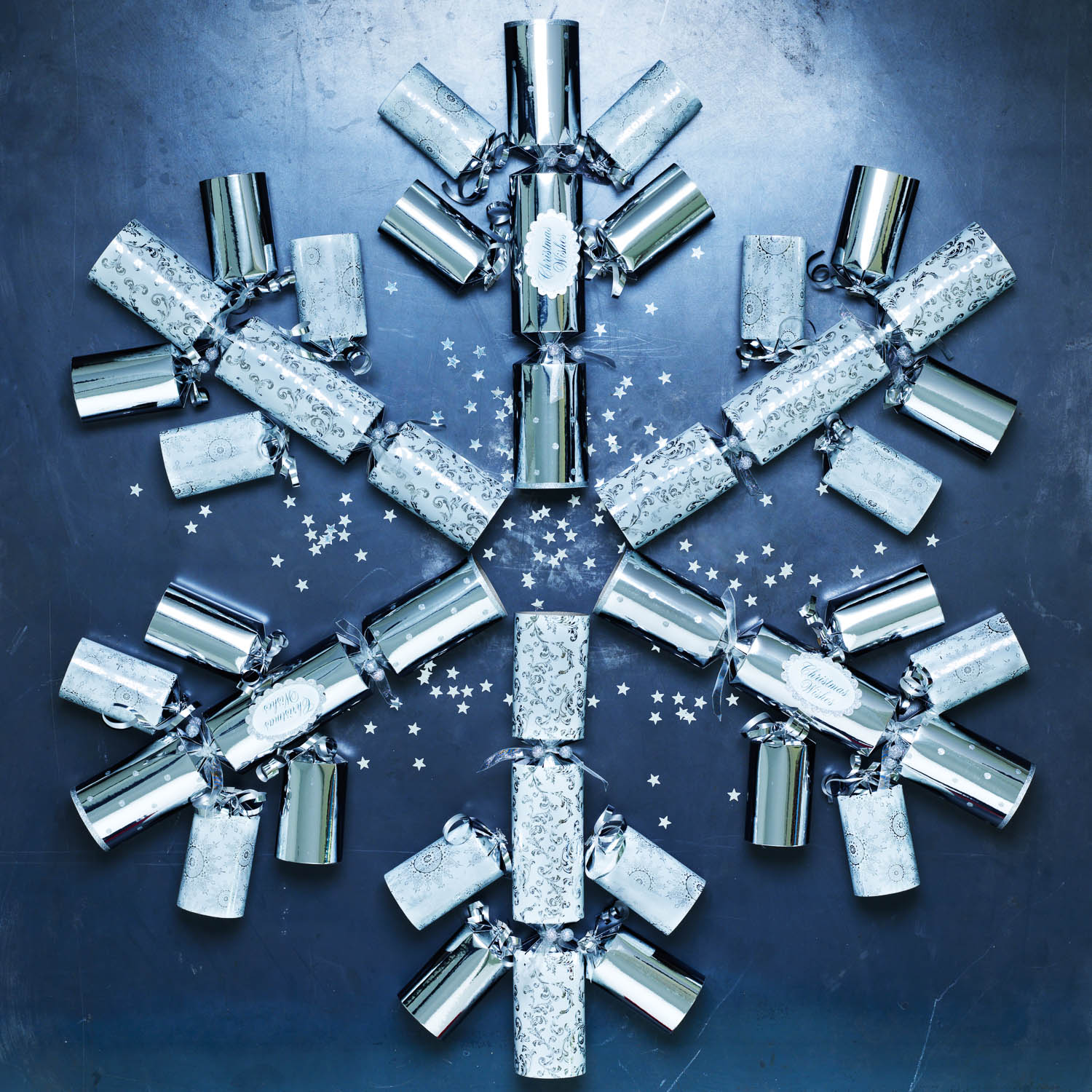 Lidl Christmas Crackers Snowflake Pattern