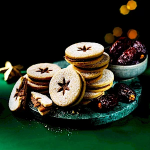 Medjool dates linzer biscuits